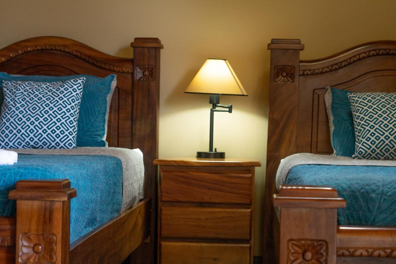 Hotel Margarita And Tour Operator Drakes Bay Eksteriør bilde