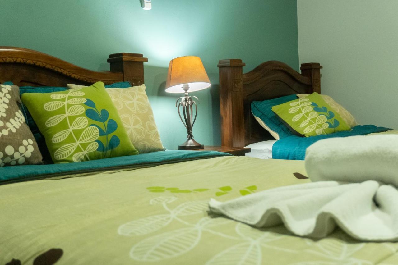 Hotel Margarita And Tour Operator Drakes Bay Eksteriør bilde